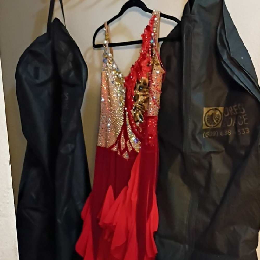 Elegant Red Sequin Dress